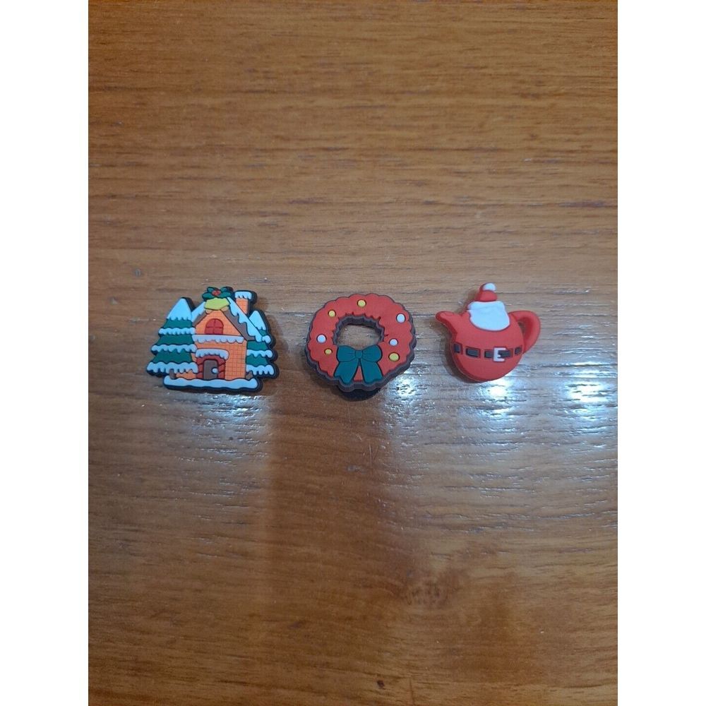 Lot Of 3 Christmas Holiday Themed Croc Charm Jibz Santa Wreath Tree Home